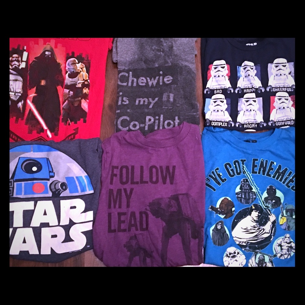 6- Boys T-shirts.  STARWARS SIZE 10-M